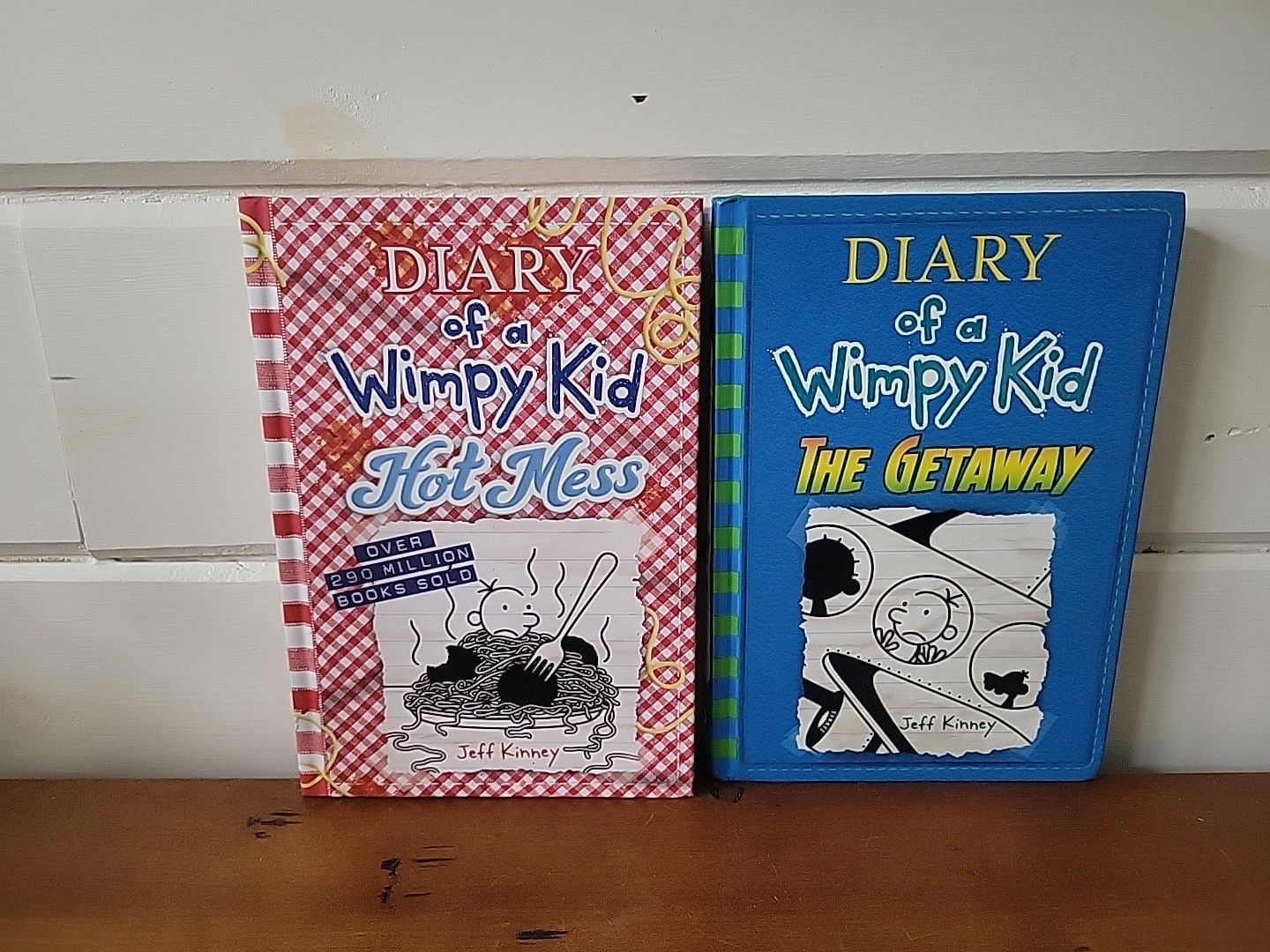 19 Books Total DIARY OF A WIMPY KID Hardcovers Jeff Kinney Lot Read Description