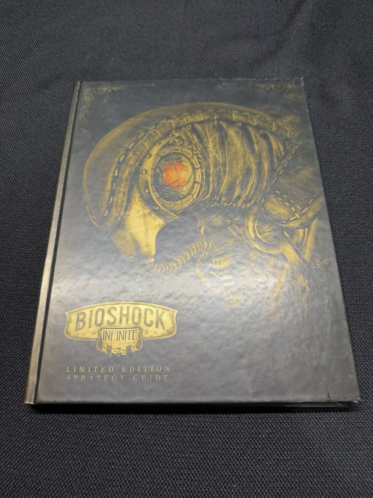 BioShock Infinite Limited Collector’s Edition Strategy Guide 2013 Hardcover Book