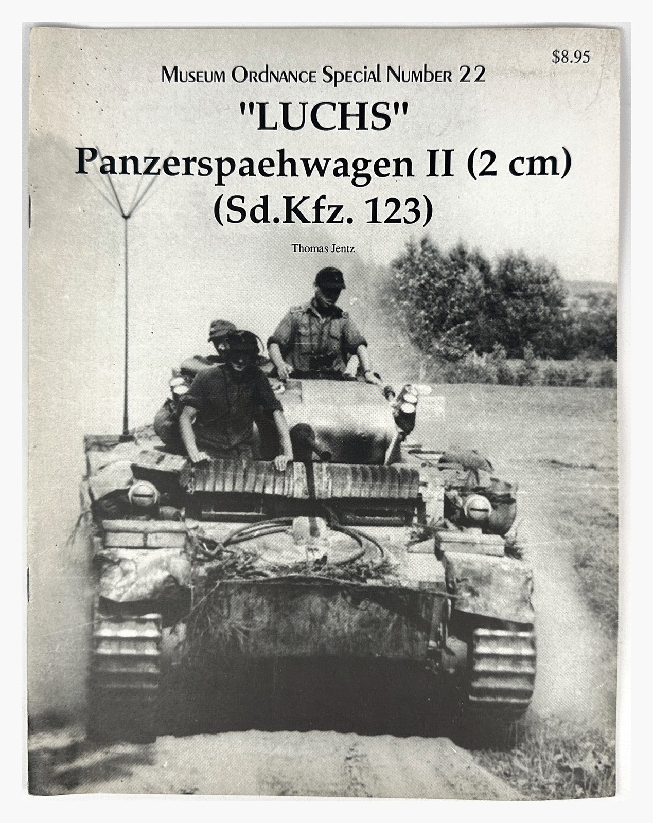 “Luchs” Panzerspaehwagen II (2 Cm) (Sd.Kfz. 123) by Thomas Jentz