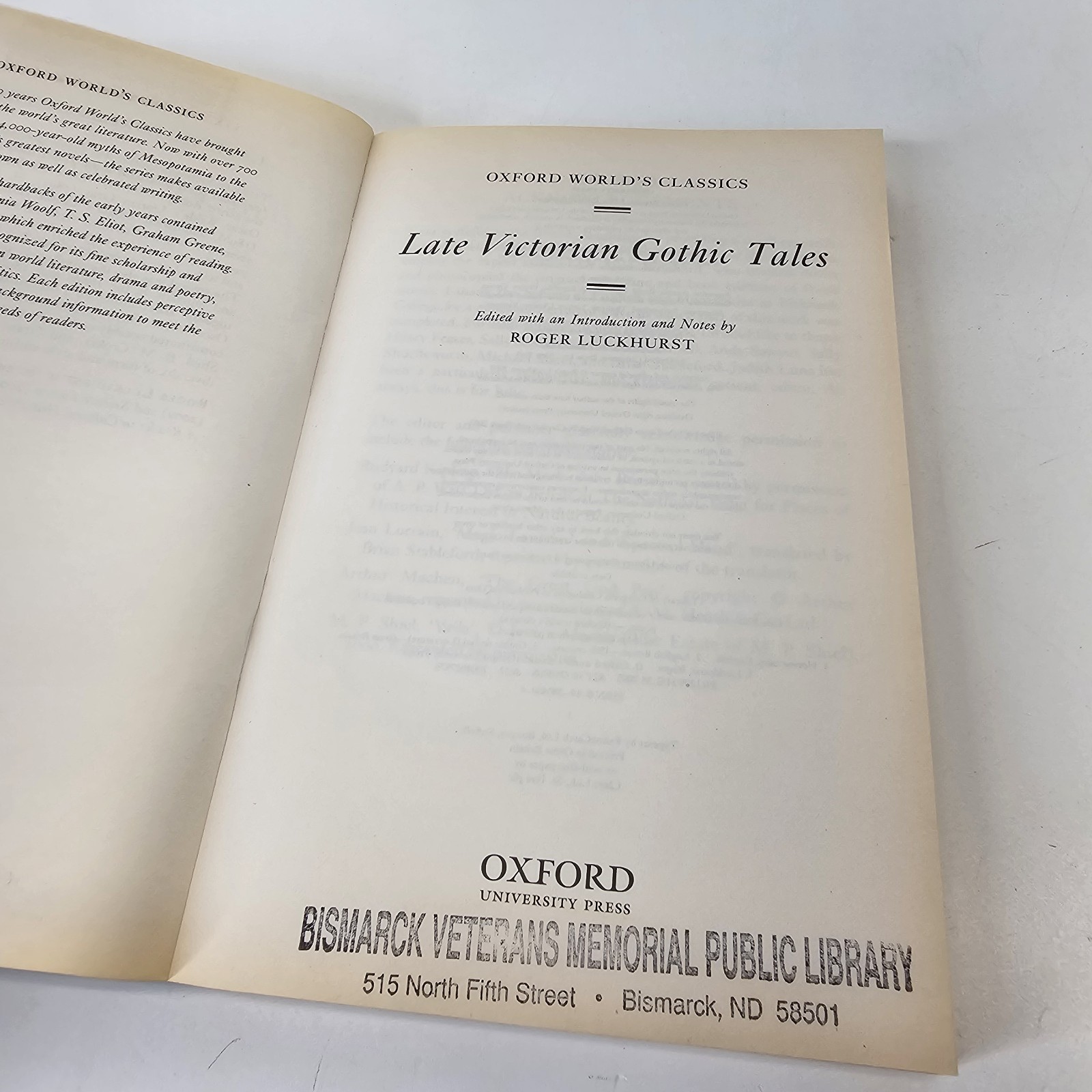Late Victorian Gothic Tales (Oxford World’s Classics) Paperback Library Book