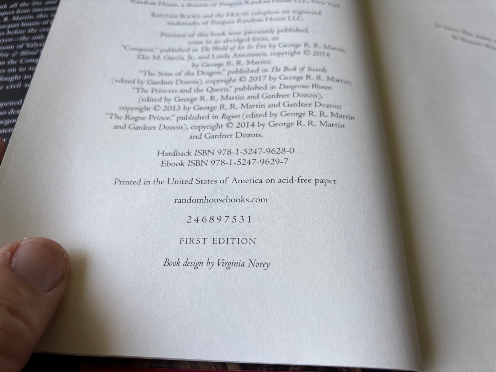 Fire & Blood – George R.R. Martin (2018, HCDJ) Illustrated Stated First Edition