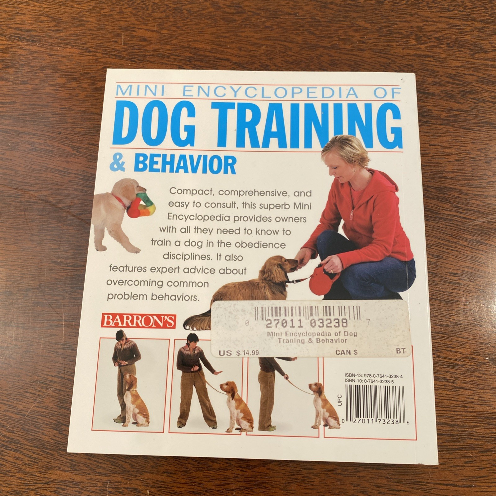 Dog Training & Behavior (Mini Encyclopedia Ser.) – Paperback – VERY GOOD