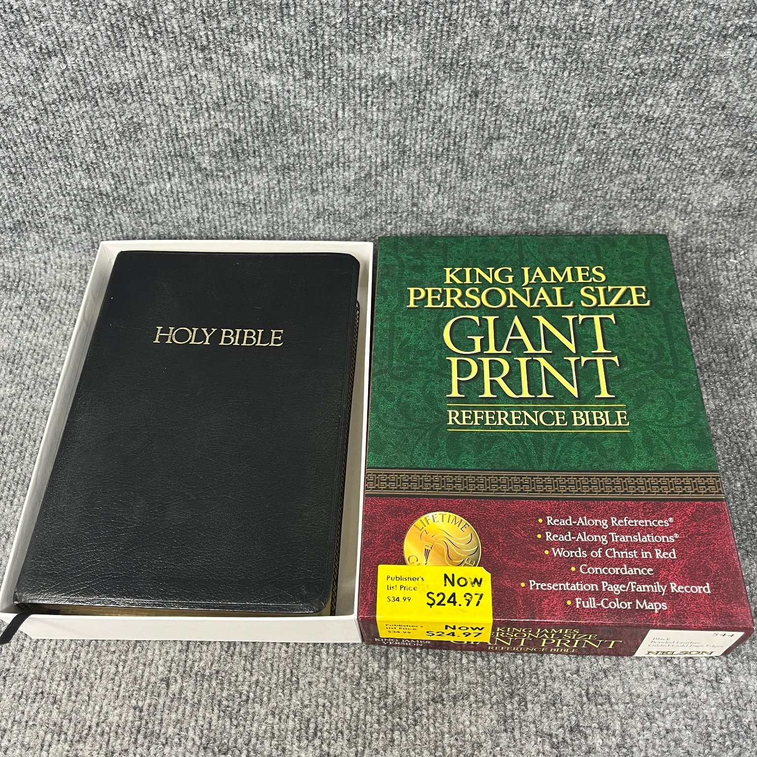 Holy Bible KJV Personal Size Giant Print Reference Bonded Leather Nelson 544