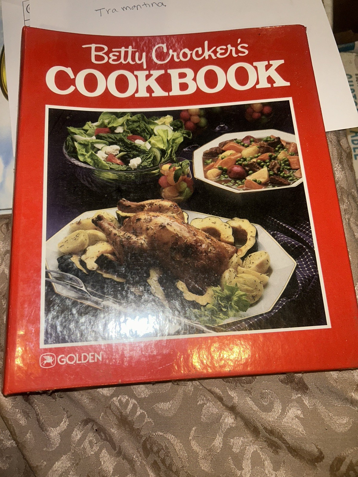 Betty Crocker Betty Crocker’s Cookbook Ring Binder Ring/Wire Bound Golden