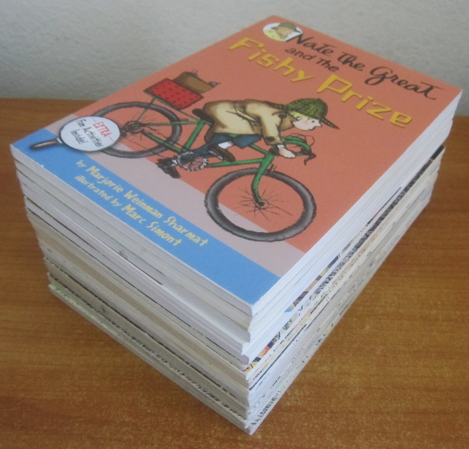 LOT OF 16 CHAPTER BOOKS: NATE THE GREAT and BLACK LAGOON AGES 6-9