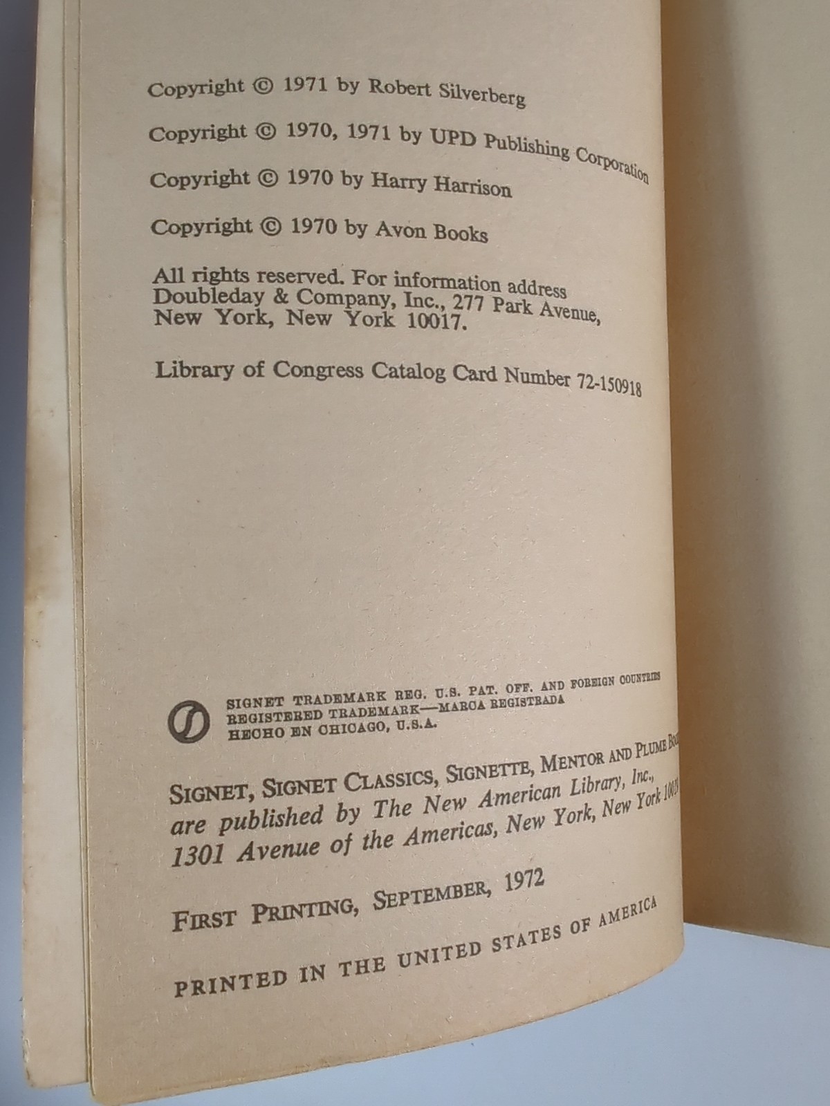 Robert Silverberg – The World Inside – Signet First Printing 1972 Vintage Sci-fi