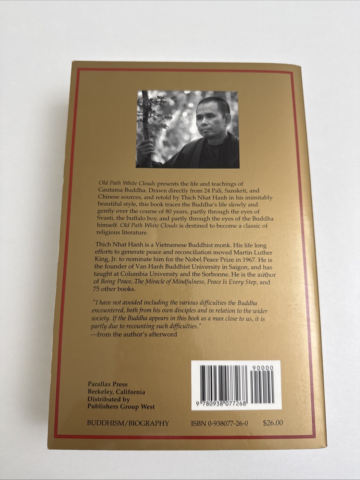 Old Path White Clouds : Walking in the Footsteps of the Buddha – PB