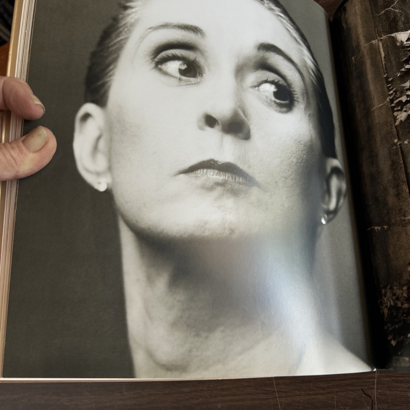 *Rare* Photographs by Annie Leibovitz 1970-1990 paperback Used 1st Edition!