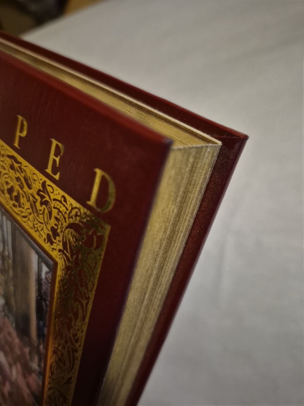 Kidnapped by Robert Louis Stevenson Trident Press 2000 Reprint Deluxe H/C Gold