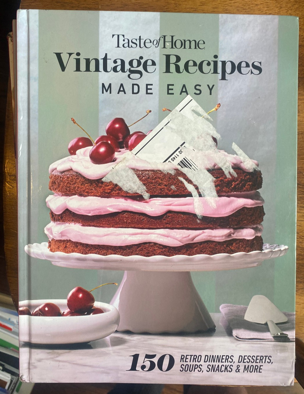 Taste of the Home Vintage Recipes Made Easy HARDCOVER 2025