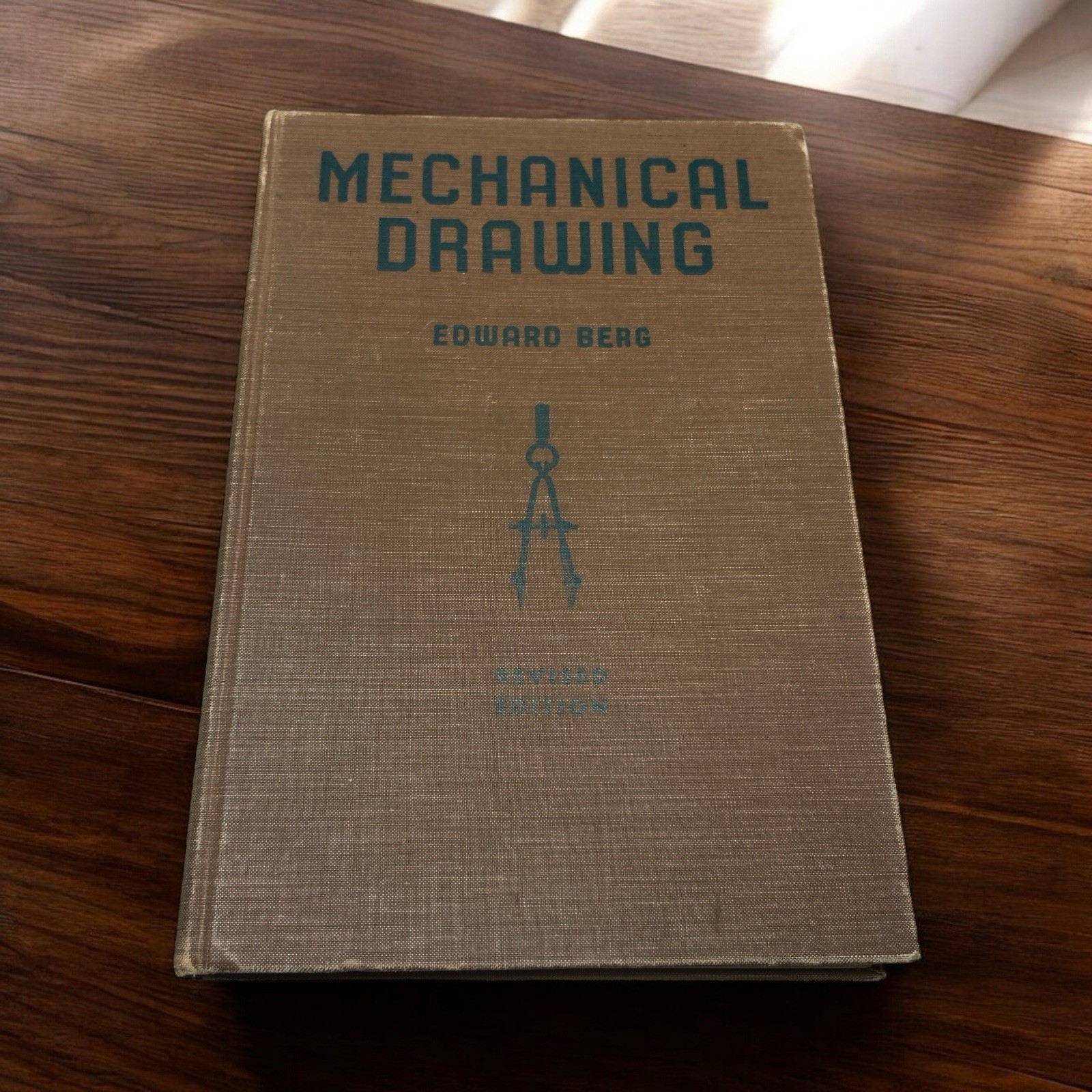 Mechanical Drawing Text Book by Edward Berg Sixth Printing 1950
