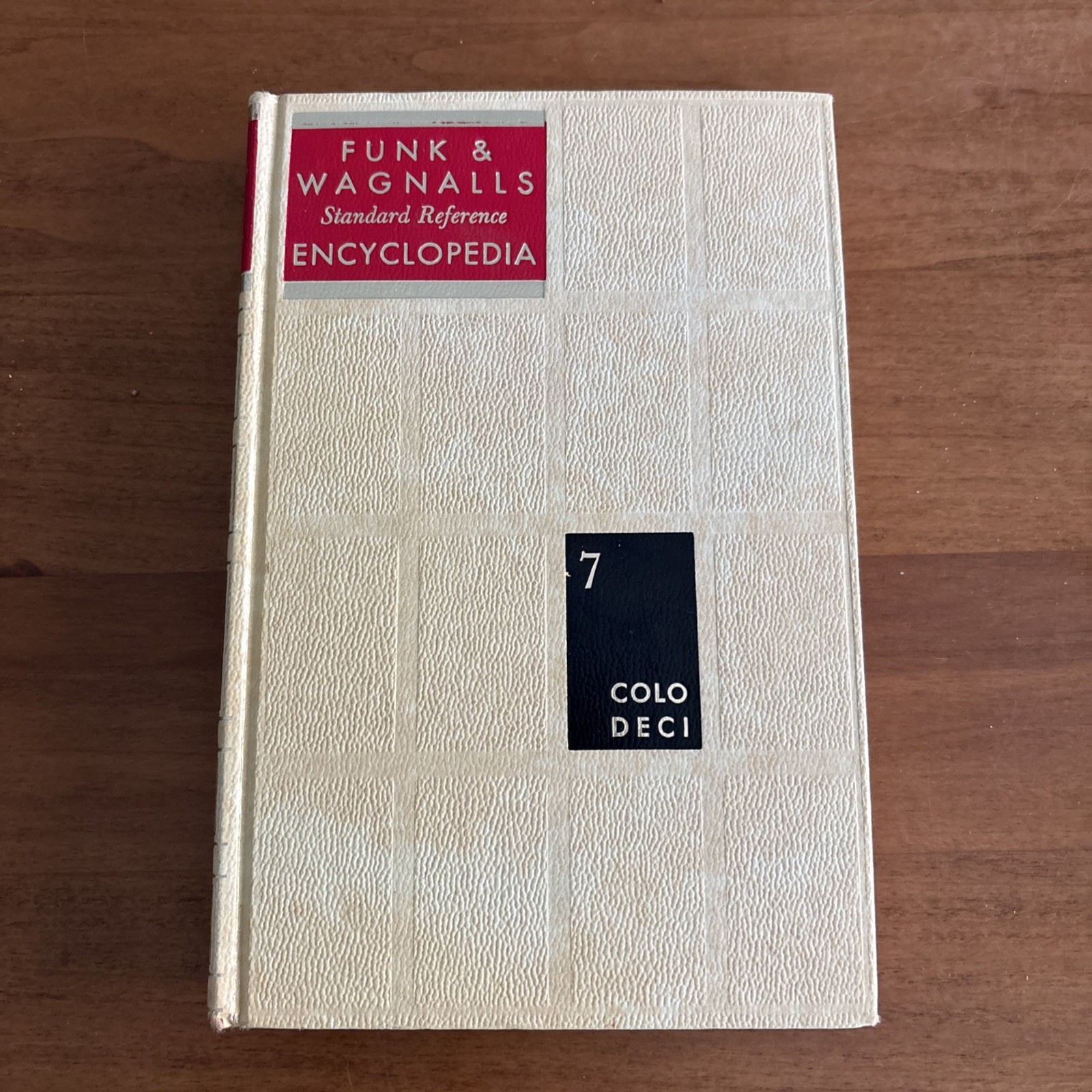 Funk And Wagnalls Standard Reference Encyclopedia Volume 7 (Hardcover, 1966)