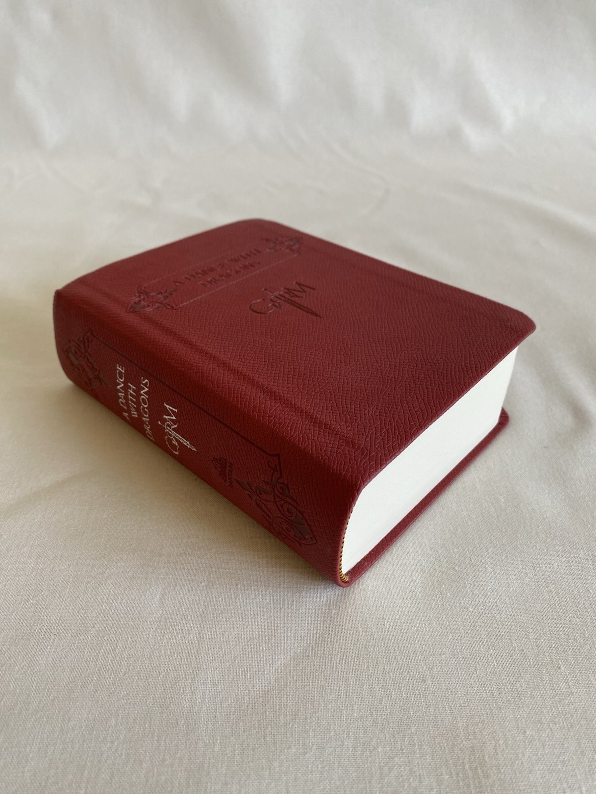 A Song of Ice and Fire Leather Bound Book Box Set, George R.R. Martin
