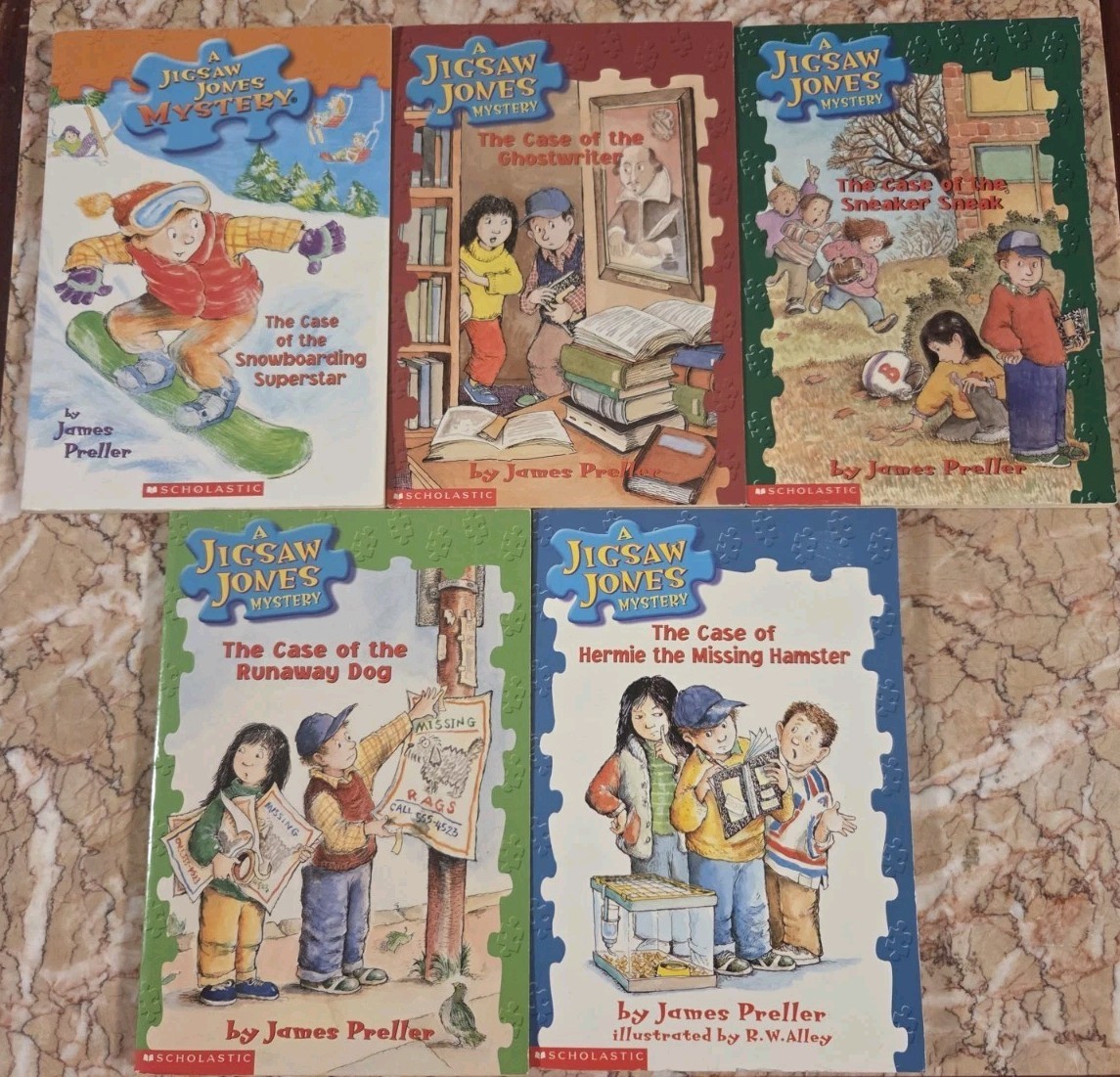 Lot of 5 Jigsaw Jones books by James PrellerRL2 – Ages 6-9 PB GOOD, 1,7,10,16,29