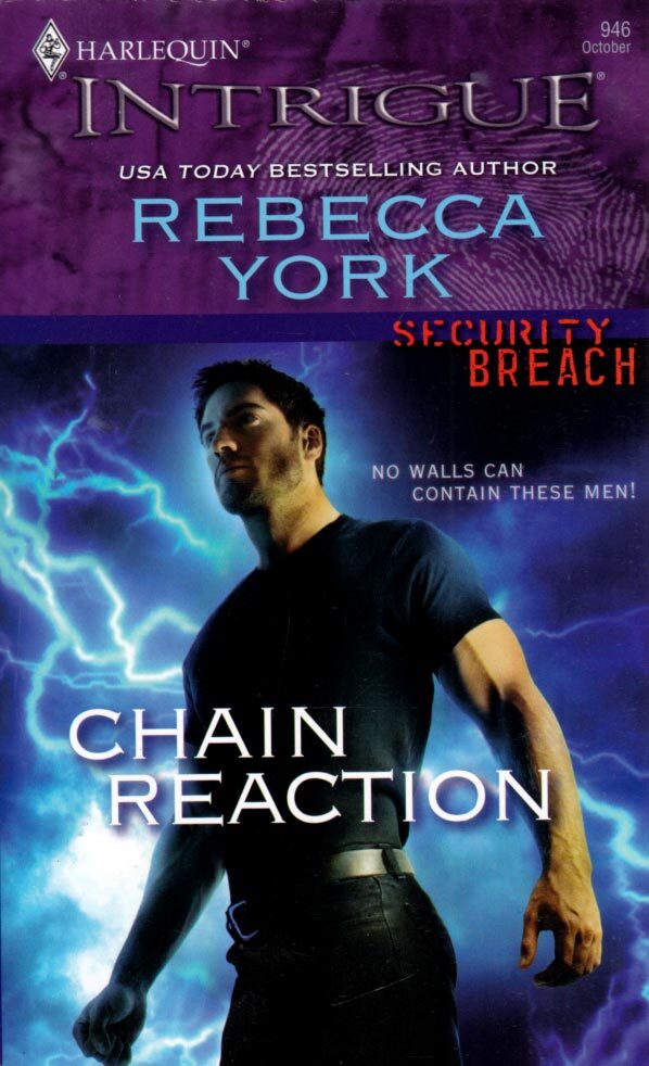 Chain Reaction (Harlequin Intrigue #946) by Rebecca York / Romantic Suspense