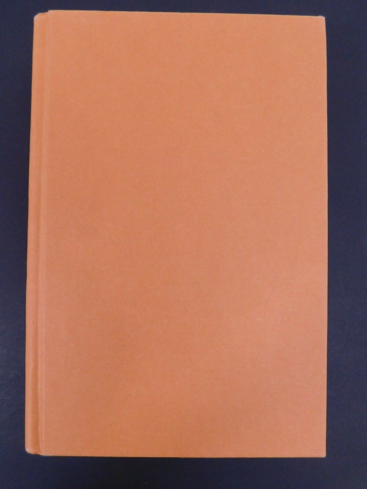 STOMPIN’ TOM CONNERS Tone Country Singer 2000 autobiography 648 pages hardcover