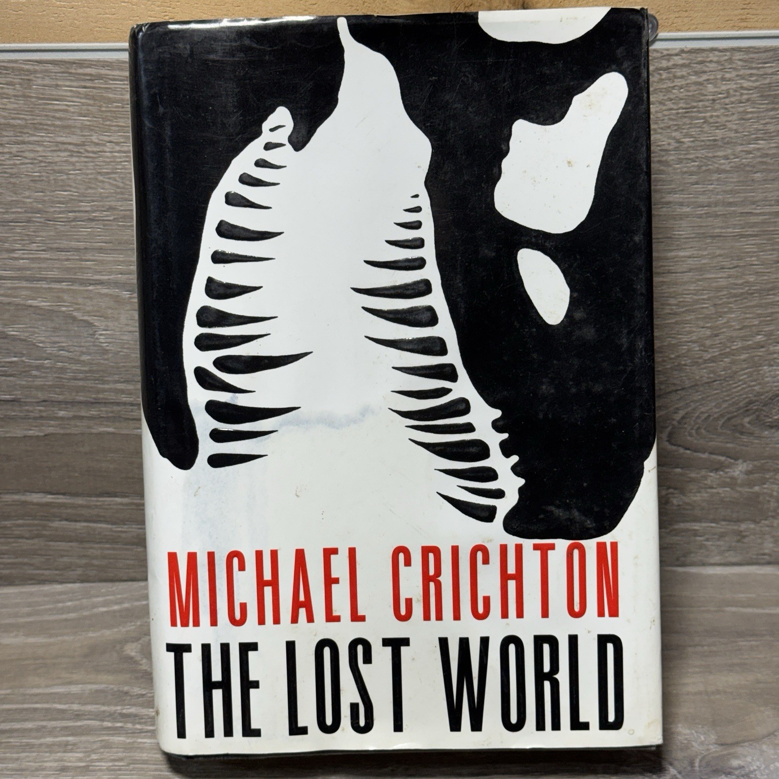The Lost World by Michael Crichton 1995 HC DJ 1st Edition & First Trade Edition