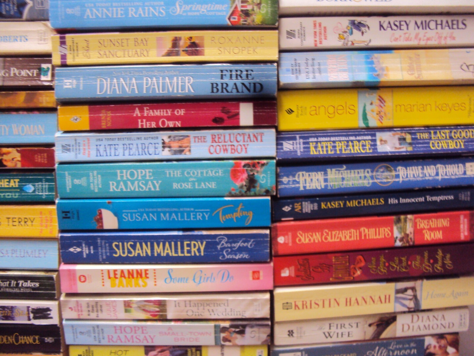 Lot 15 Contemporary Romance PB Book – RANDOM MIX Pick – by Assorted Authors