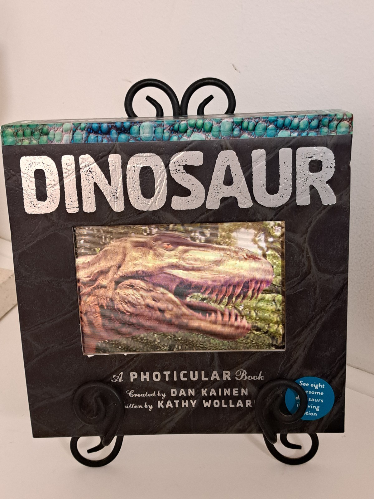 Dinosaur Photicular Hardcover Book Created By Dan Kainen & Kathy Wollard