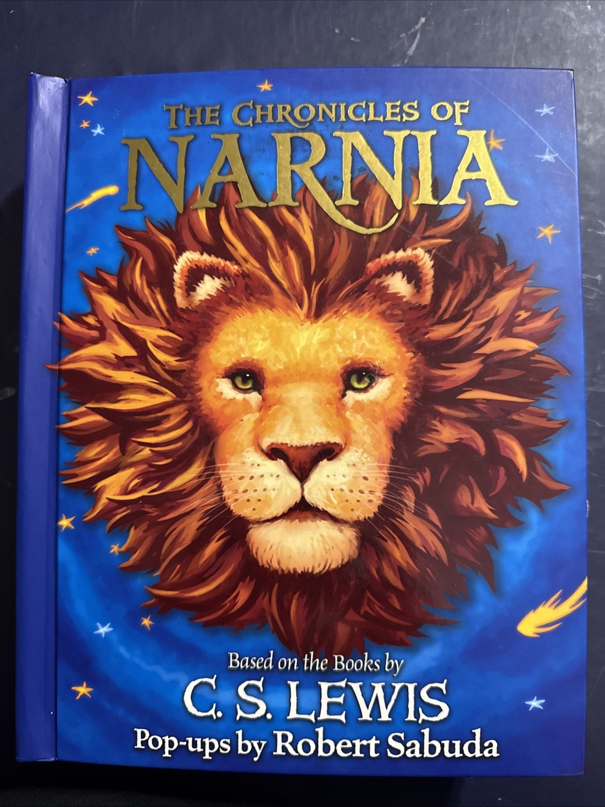 The Chronicles of Narnia Pop-up Book by C. S. Lewis, Robert Sabuda 2007