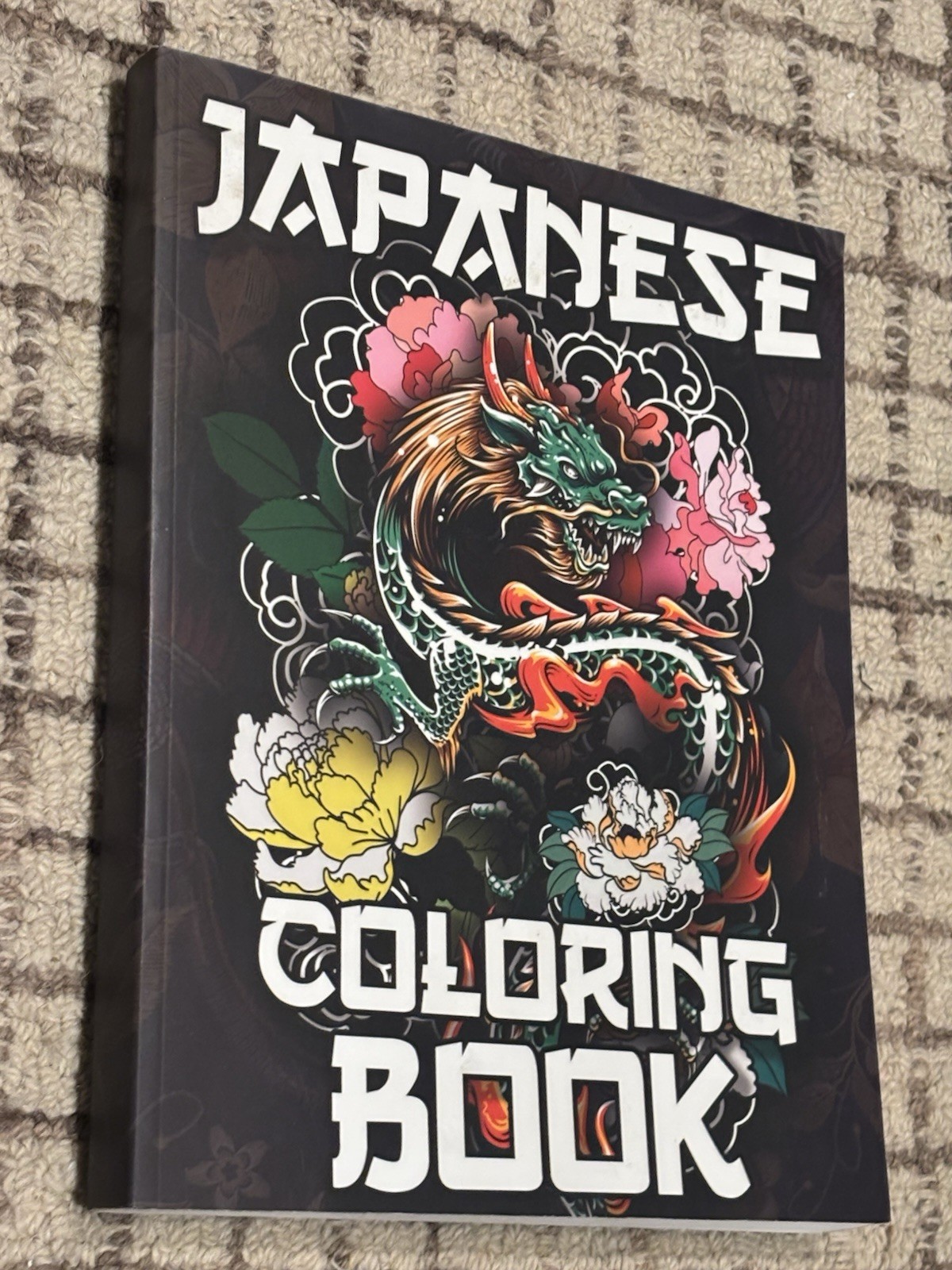 Japanese Coloring Book: Over 300 Coloring Pages for Adults & Teens with Japa…