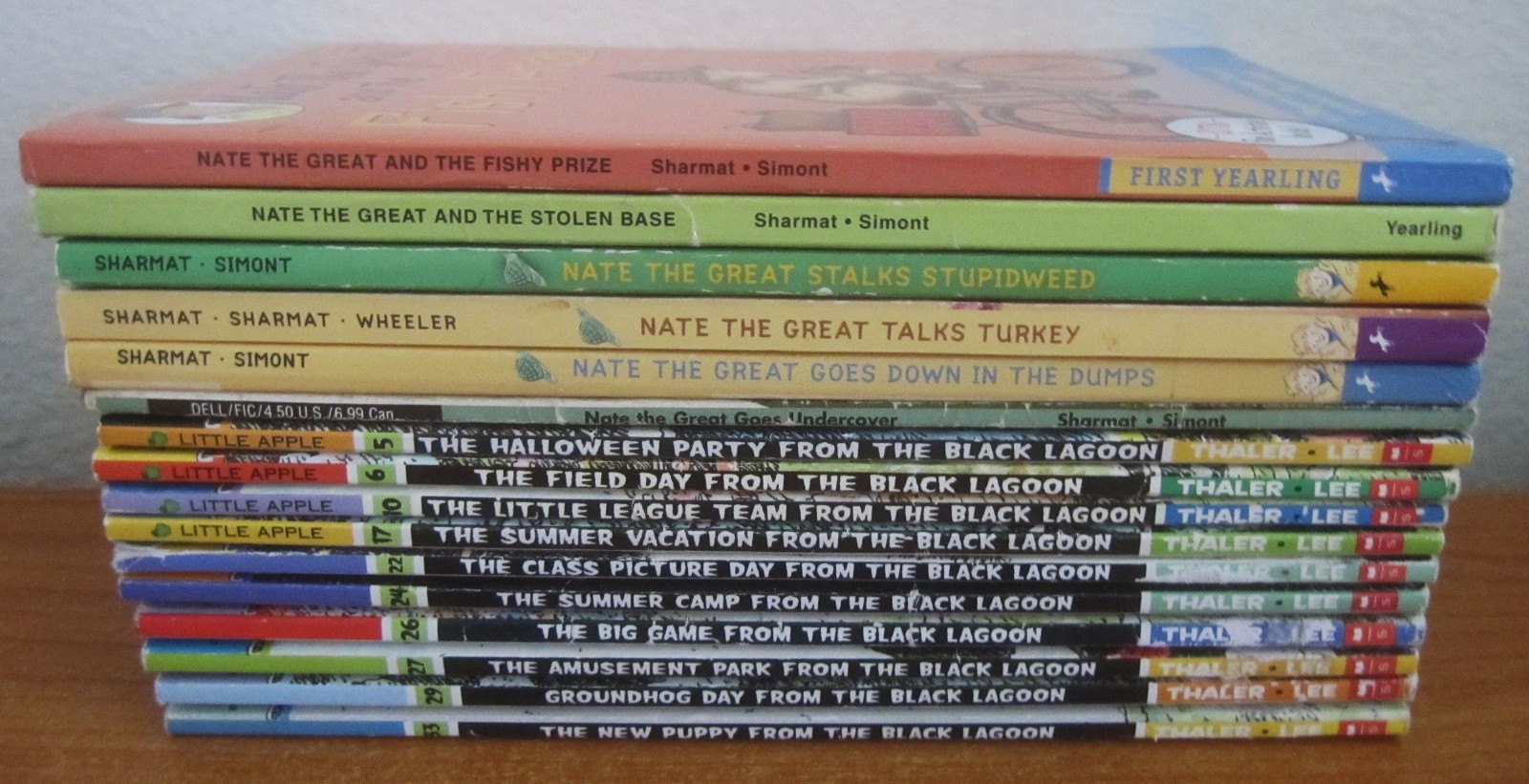 LOT OF 16 CHAPTER BOOKS: NATE THE GREAT and BLACK LAGOON AGES 6-9