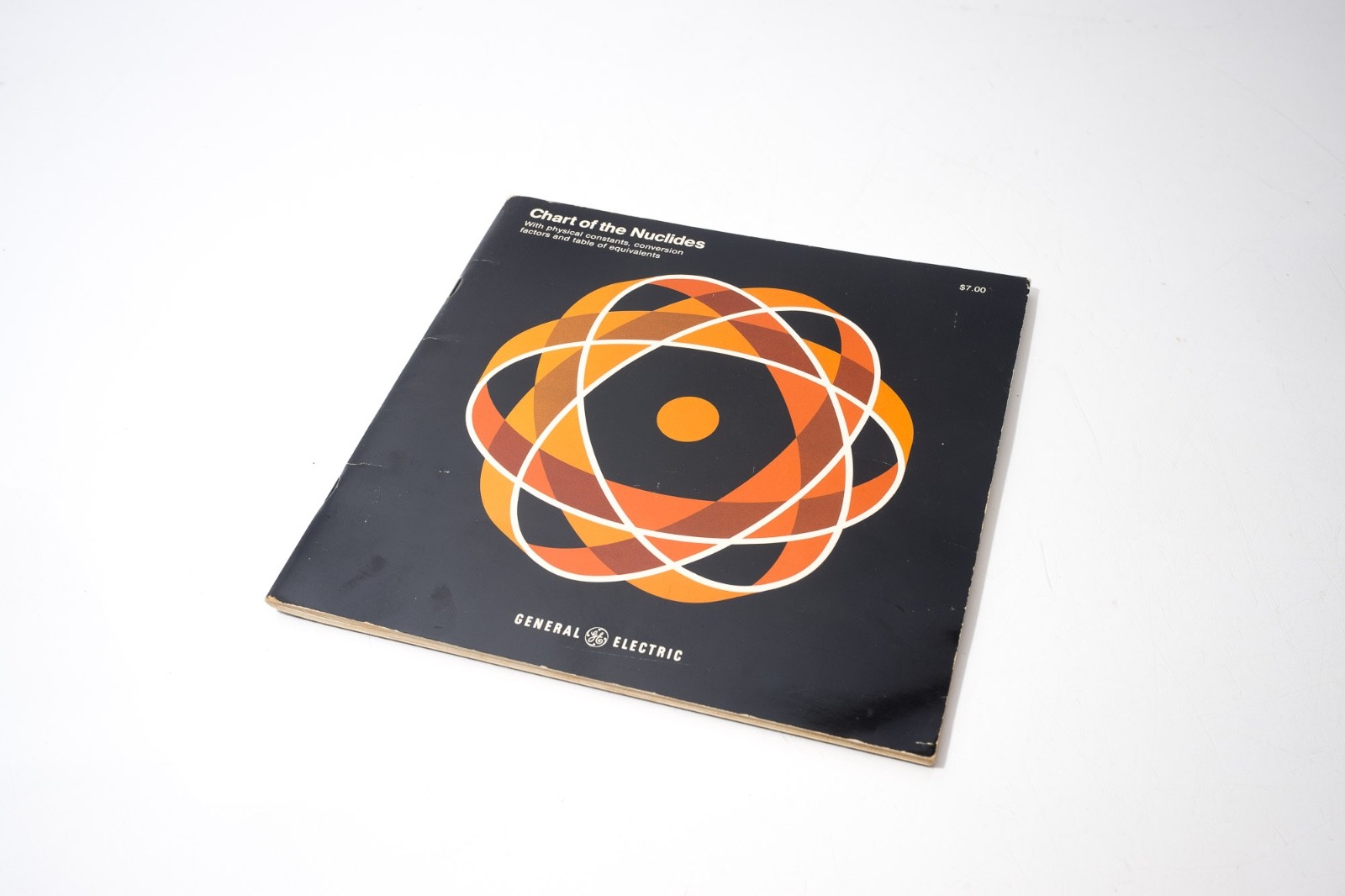Vintage 1977 Chart of the Nuclides 12th Edition General Electric Booklet – Knoll