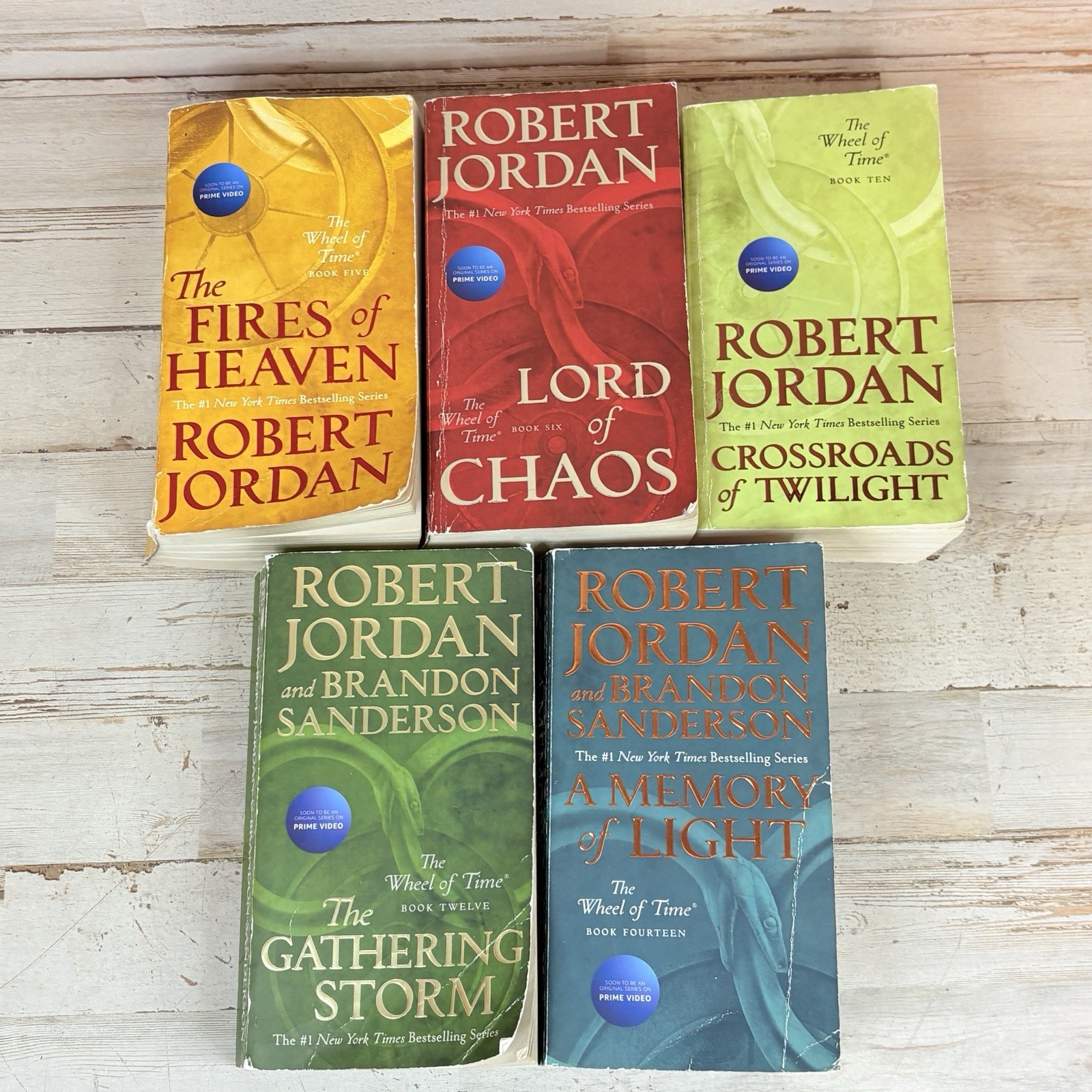 Lot of 5 Robert Jordan / Wheel of Time Fantasy Book Lot (Mixed titles)
