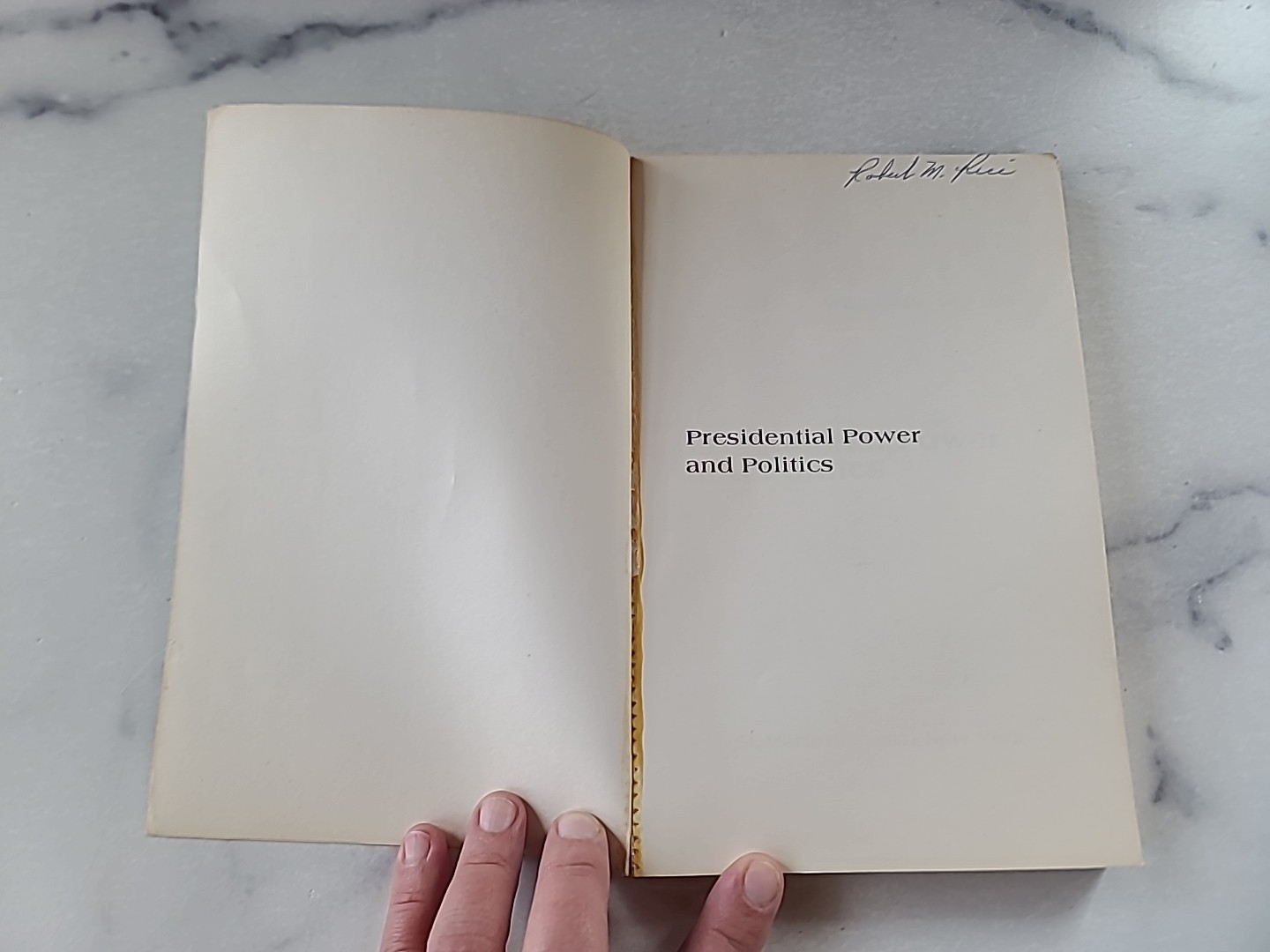 Presidential Power And Politics By William F. Mullen Paperback
