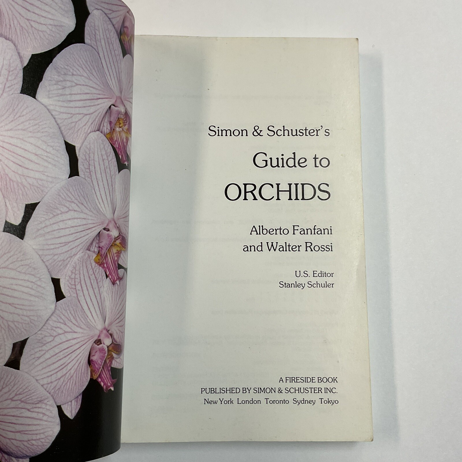 Simon & Schuster’s Guide To Orchids Paperback Book Color Photos Flowers Plants