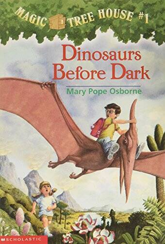 Dinosaurs Before Dark (Magic Tree House – Paperback – VERY GOOD